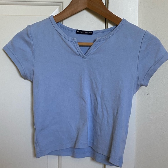 Brandy Melville Baby Blue Short Sleeve Crop Top - Picture 4 of 10